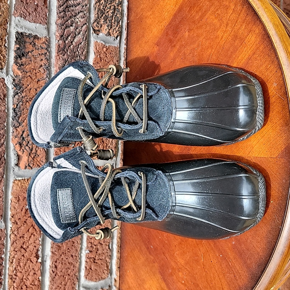 Sperry Duck Boot Zip up